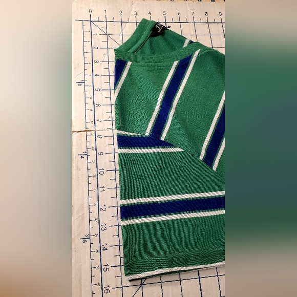 🔥NWOT International Company Green Blue White Crew Neck T-shirt Men's US Small - Picture 5 of 7